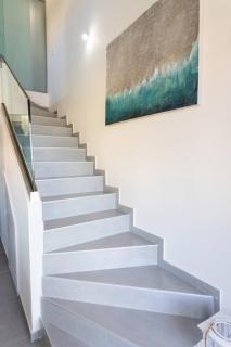 Lucia Beachfront Suite - 1