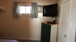 Hat Motel - Medicine Hat - 1