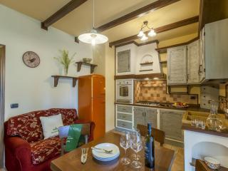 Inviting Holiday Home in San Costanzo with Swimming Pool - 6