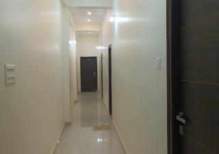 Hotel Pampa Sarovar - 8