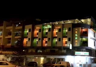 Place2Stay @ RH Plaza Hotel - 5