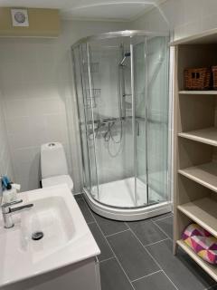 Koselig, ny 1-roms hybelleilighet med moderne kjøkken - 2