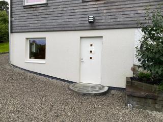 Koselig, ny 1-roms hybelleilighet med moderne kjøkken - 1