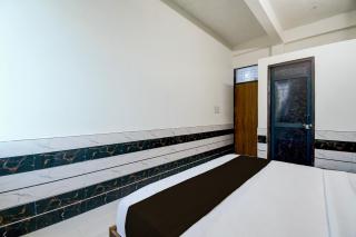 Hotel O by OYO Royal palace FAGI mod bus stand chaksu tonk road - 1