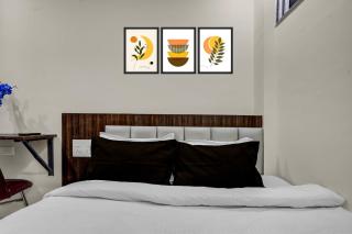 Townhouse Ganesh Tekdi Temple Nagpur - 2