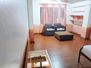 RedDoorz near SGM Condotel Villa Beach Iloilo - Molo - 1