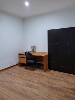 Guest Room in Kealba - 1