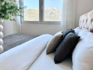 Alula Apartments - Bar - 7