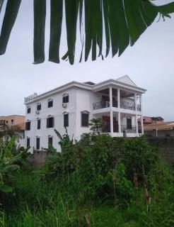 Maison Blanche Biteng - 9