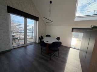 Nemunas River View Apartment - 6