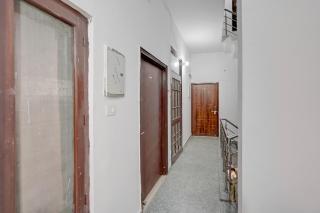 FabHotel Tree view Residency - 9