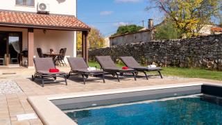Beautiful Villa Casa Noemi with pool in Porec - 9