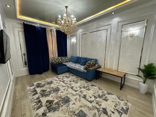 Home 3-х комнатная квартира - 0