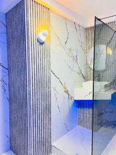 City Hotels & Apartments - 5