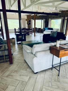 The Homestead at Qambathi Mountain Reserve - pets welcome - Wood fired hot tub - 5