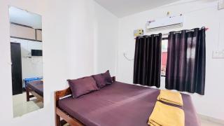 Gajalee Beach House - Bhogwe - 3