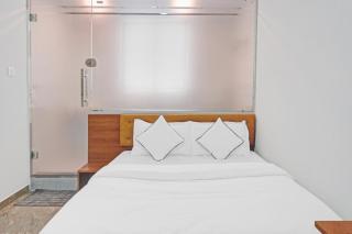 Hotel Santeria Inn, Best Luxurious Hotel AC Rooms In Surat - 8