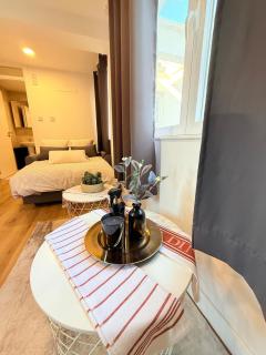 Lovely Studio in Heart of Town - 2