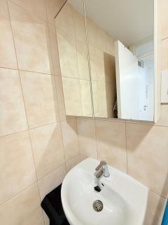 Lovely Studio in Heart of Town - 9