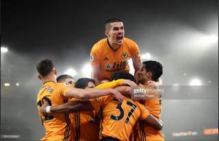 Station Side Penthouse - 9