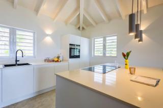 Coral Estate Rentals - 5