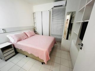 Charmosa kit com ar condicionado e garagem - 1