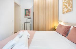 Charming 3-Bedroom Flat in the Heart of Les Corts - 7