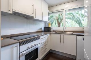 Charming 3-Bedroom Flat in the Heart of Les Corts - 4