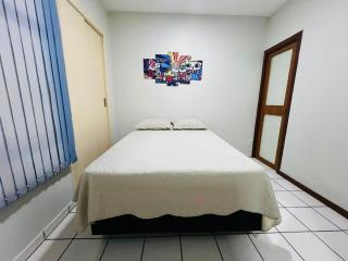 Flat confortável com área home office e garagem - 9