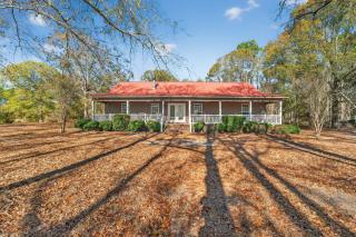 Healing Adventures Wellness Retreat home - 9