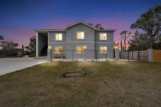 Panama City 3BR Canalfront Retreat Duplex - 8