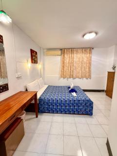 Om Sab House Patong - 5