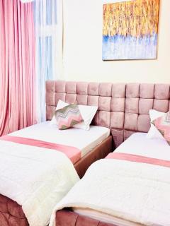 Sea View Holiday Home with Parking - 2