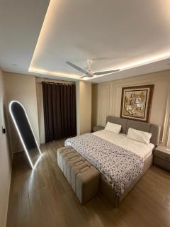 Modern living with a cozy vibe - 0