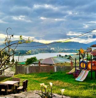 Queens Lake Cabin - 0