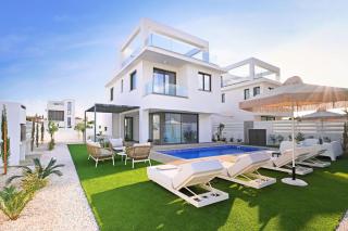 Villa Esmeralda - Luxury Villa in Pernera - 0