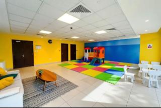 Spacious 3BR Maid, Park View Pool, Gym 2 parking - 3