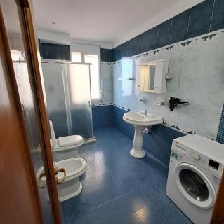 Family friendly 2BR Apart near Beach&Lungomare - 6