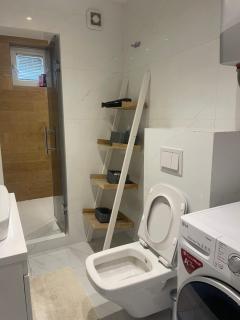 The Gallery Apartment - 2