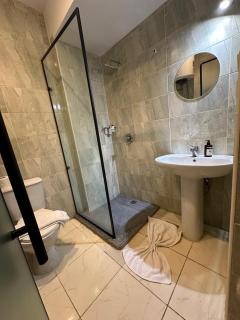 Glory Pyramids Inn - 2