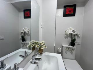 Apartamento nuevo en zona Ventas - 2