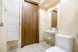 Central Cozy Apartment On Rustaveli - 2