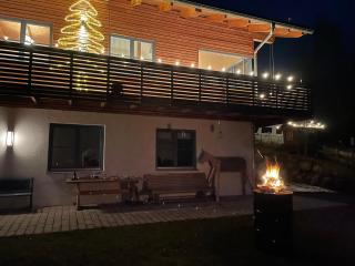 Ein Haus am Berg - 1