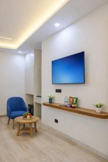 Hotel Urban Crown - 7