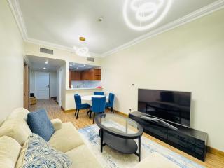 Upgraded Sea View 1BR Dubai Marina, Walk Metro & JBR - 8