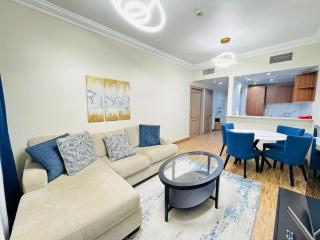 Upgraded Sea View 1BR Dubai Marina, Walk Metro & JBR - 7
