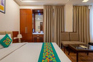 Treebo Royal Star - 3