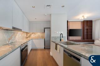 Spacious 3BR Maid, Park View Pool, Gym 2 parking - 8