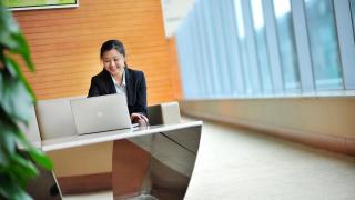 Holiday Inn Shanghai Pudong Kangqiao by IHG - Free shuttle bus to Disney land, Ins Swimming Pool - 5