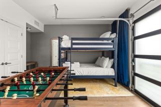 Modern Townhouse near Vandy and Parthenon - 9
